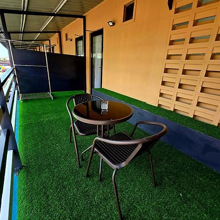 Grand Luxury Hotel Semporna Bagian luar foto
